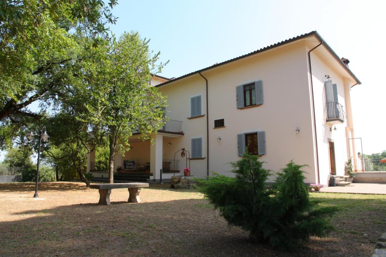 Agriturismo Casale Zuccari 카프라롤라 외부 사진