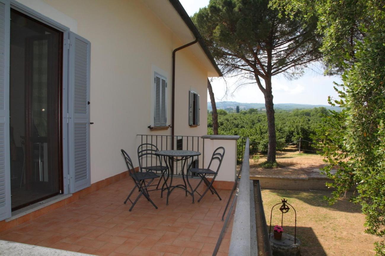 Agriturismo Casale Zuccari 카프라롤라 외부 사진
